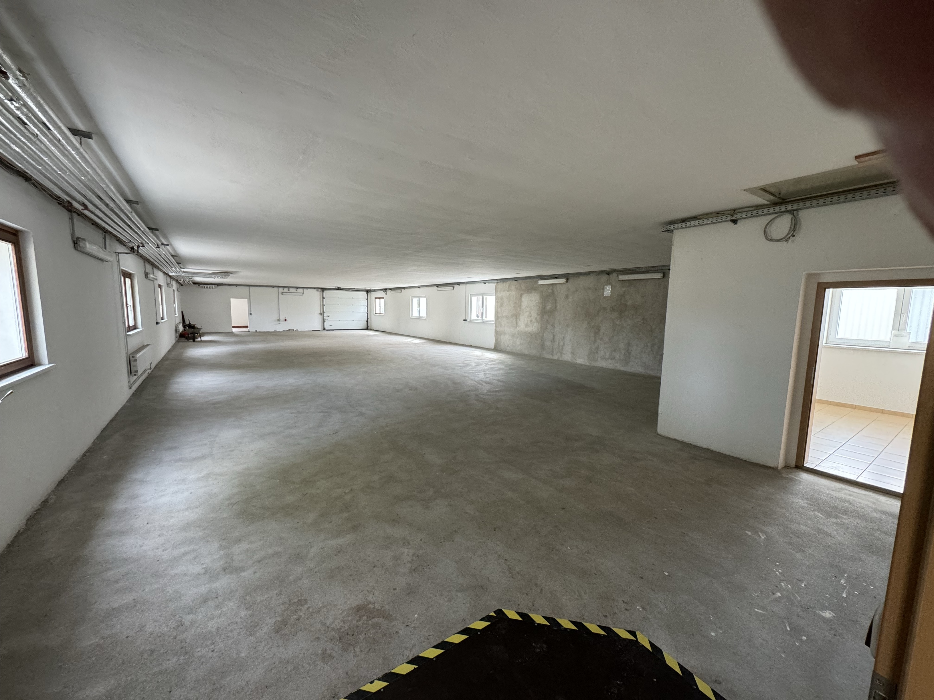 Gesamtansicht Halle-bild